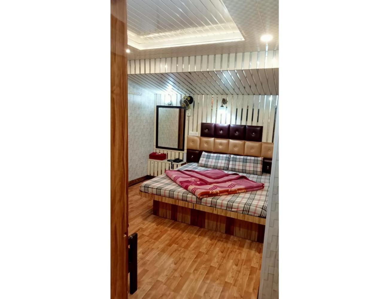 Hotel Doegar, Shimla Extérieur photo