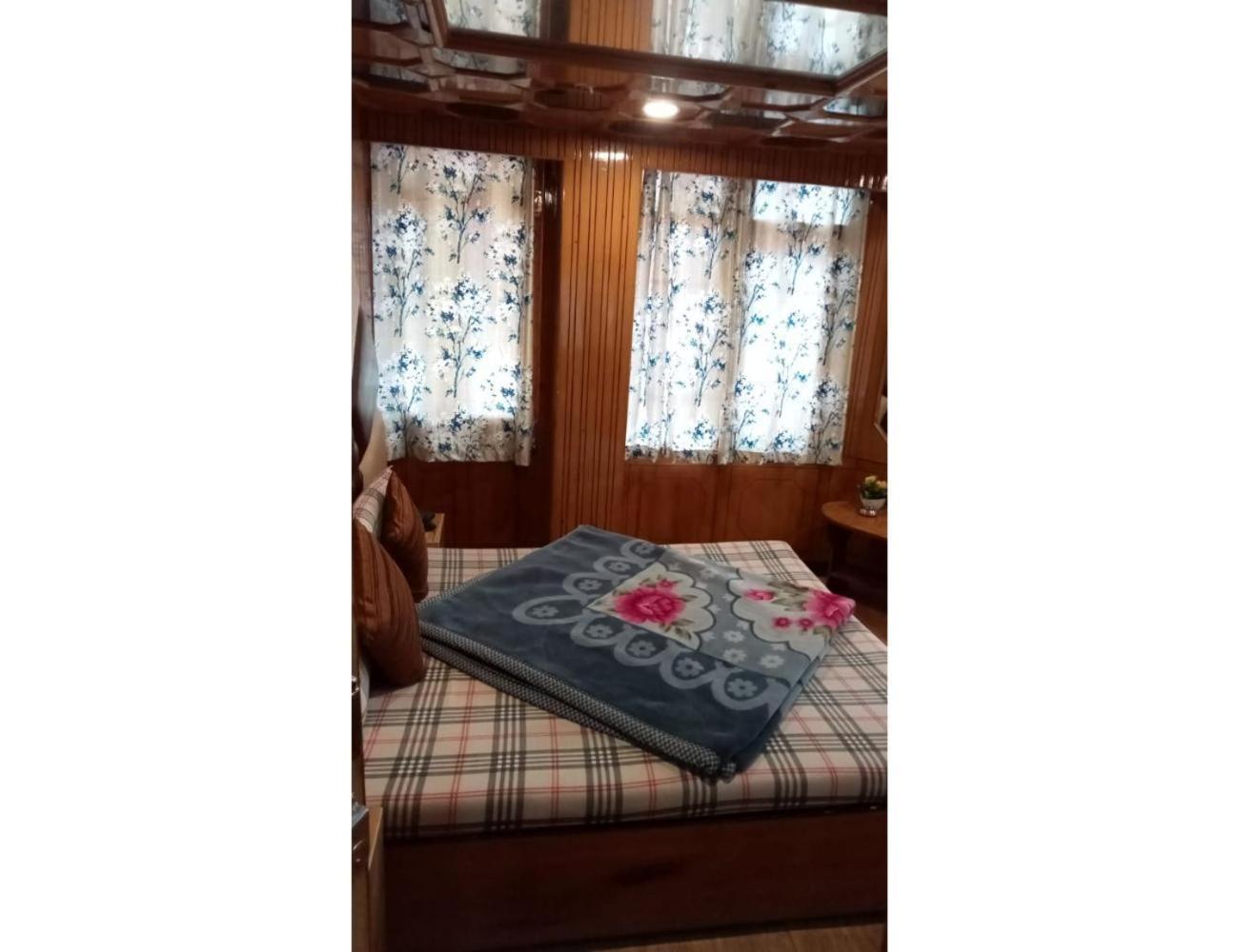 Hotel Doegar, Shimla Extérieur photo
